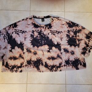 SHEIN Trendy Crop Tie-Dye Women's Top